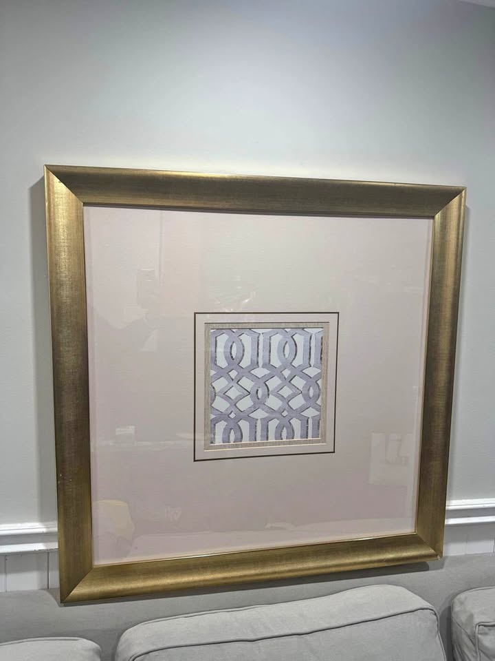 Elegant Minimal Artwork for Lobby/Bedroom