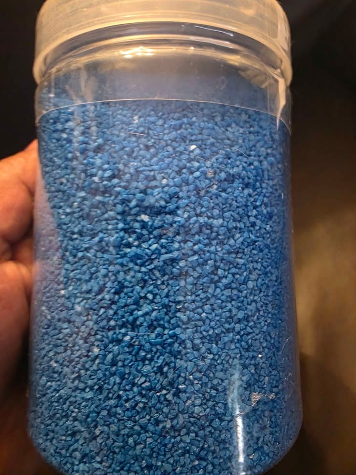 Blue sand $1 - photo 2