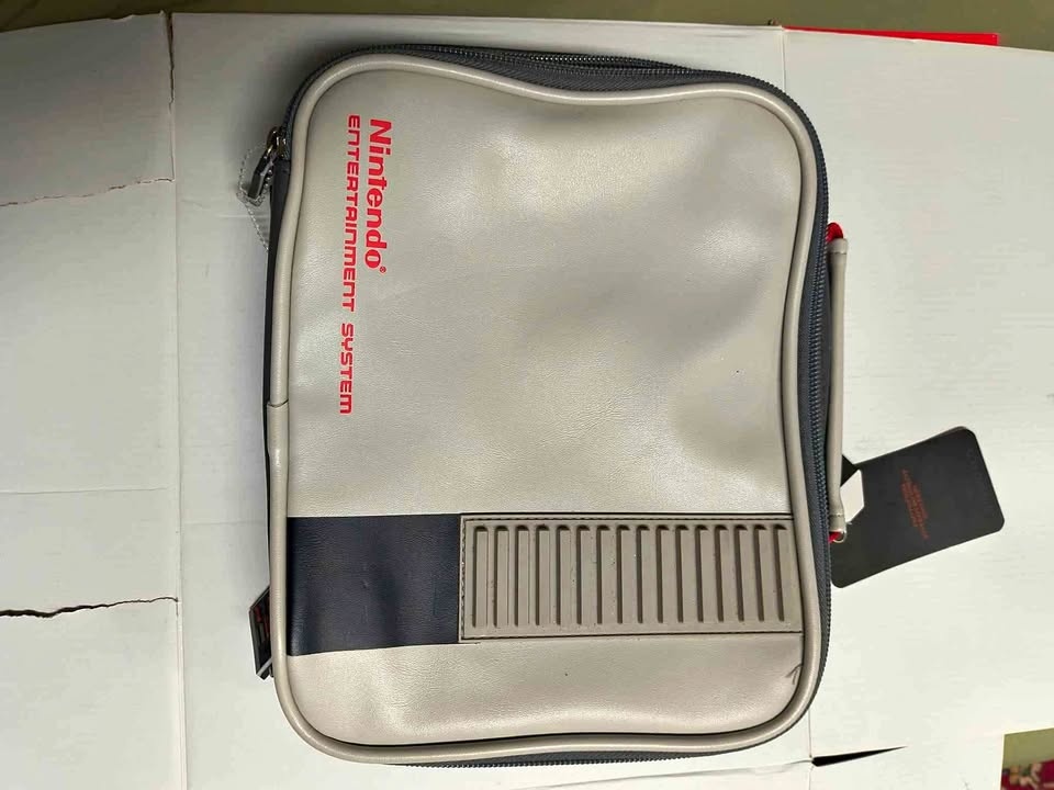 Nintendo Lunch Bag BNIB