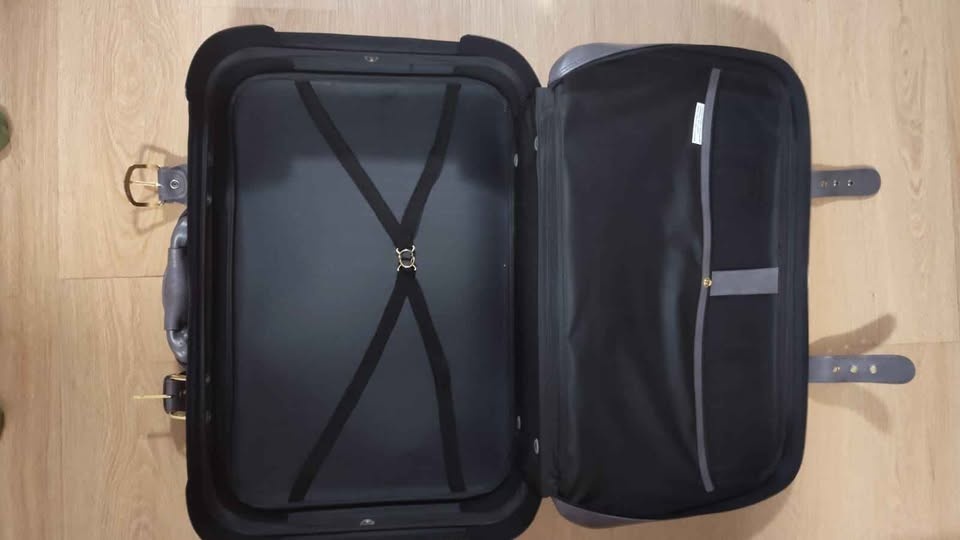 Vintage suitcases set - photo 3