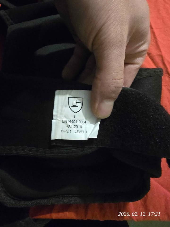 Used knee pads for sale. - photo 2