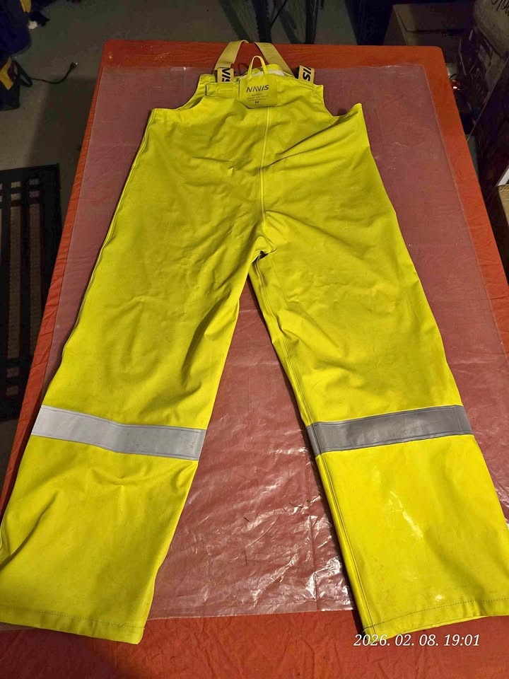 NAVIS High-Visibility Waterproof Rain Suit - Size M - photo 2