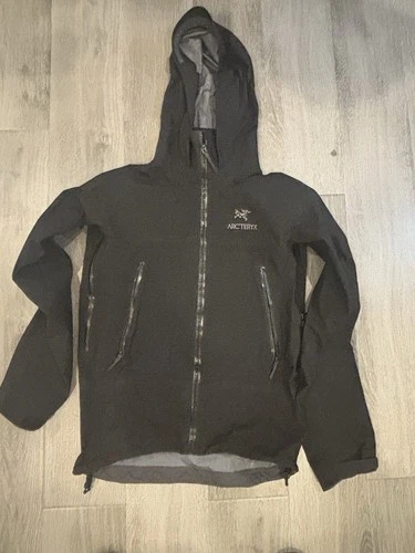 Arcteryx Beta AR Jacket - Small - Black