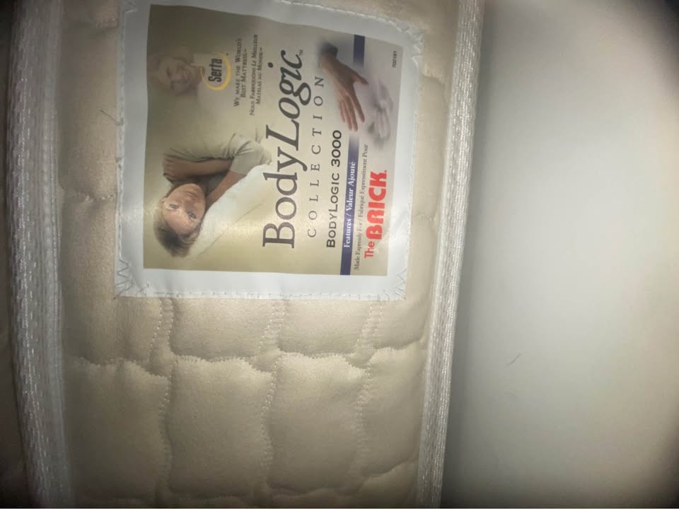 Queen mattress for sale**need it gone asap** - photo 3
