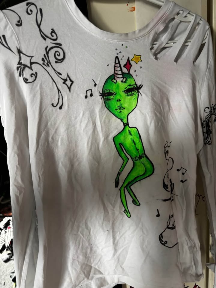 awesome alien shirt - photo 3