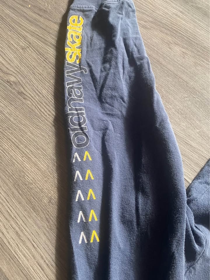 Vintage 2000’s Old Navy Skate Graphic Long-sleeve - photo 3