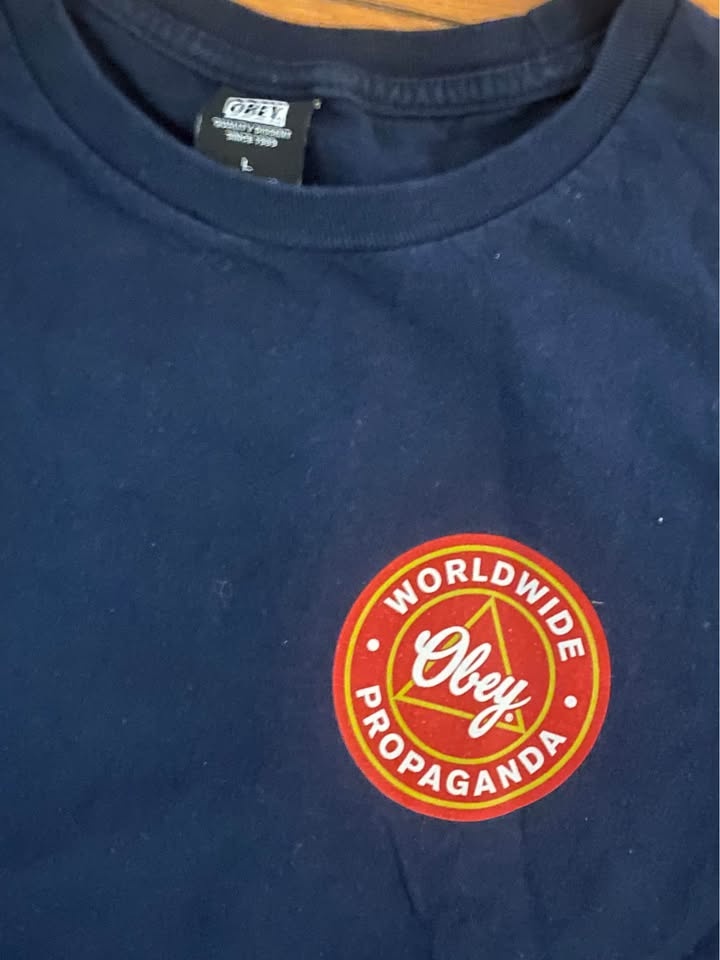 Obey Worldwide Propaganda Graphic Print T-Shirt - photo 2
