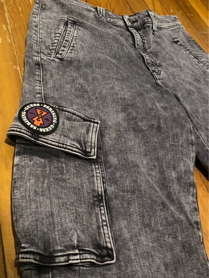 Guess X 88 Rising Acid Wash Cargo Jeans Limited Edition - photo 4