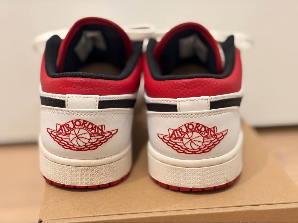 Nike Air Jordan 1 Retro Low White University Red US 7.5 M - photo 5