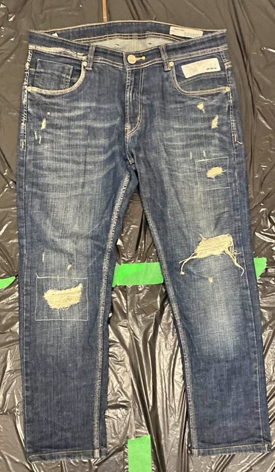 RARE Off-White Virgil Abloh Distressed Reconstructed Graphic Jea