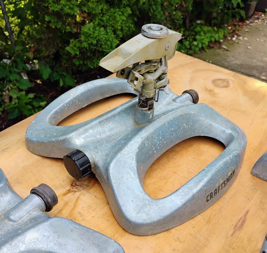 Vintage Craftsman & Green Thumb Lawn Sprinklers - photo 5