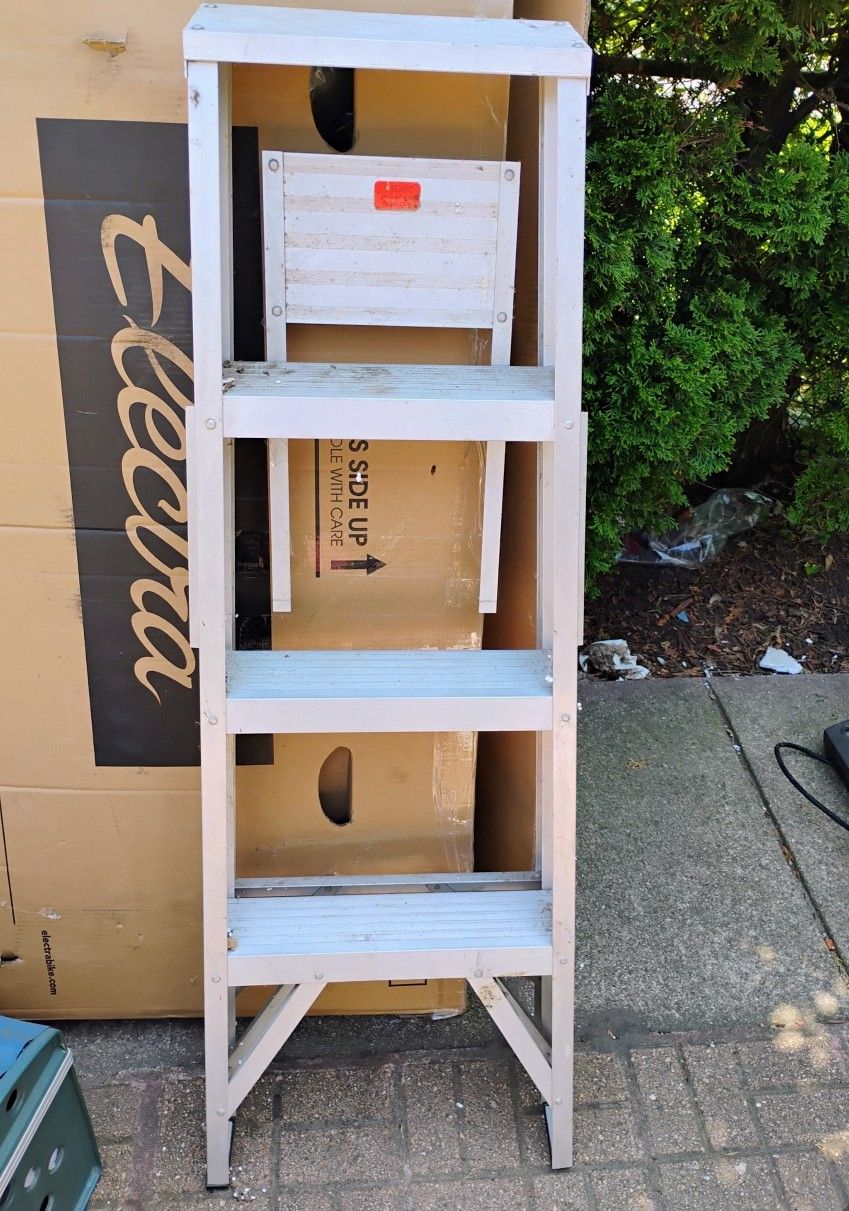 Vintage Spartan 4 ft Industrial Aluminum Ladder