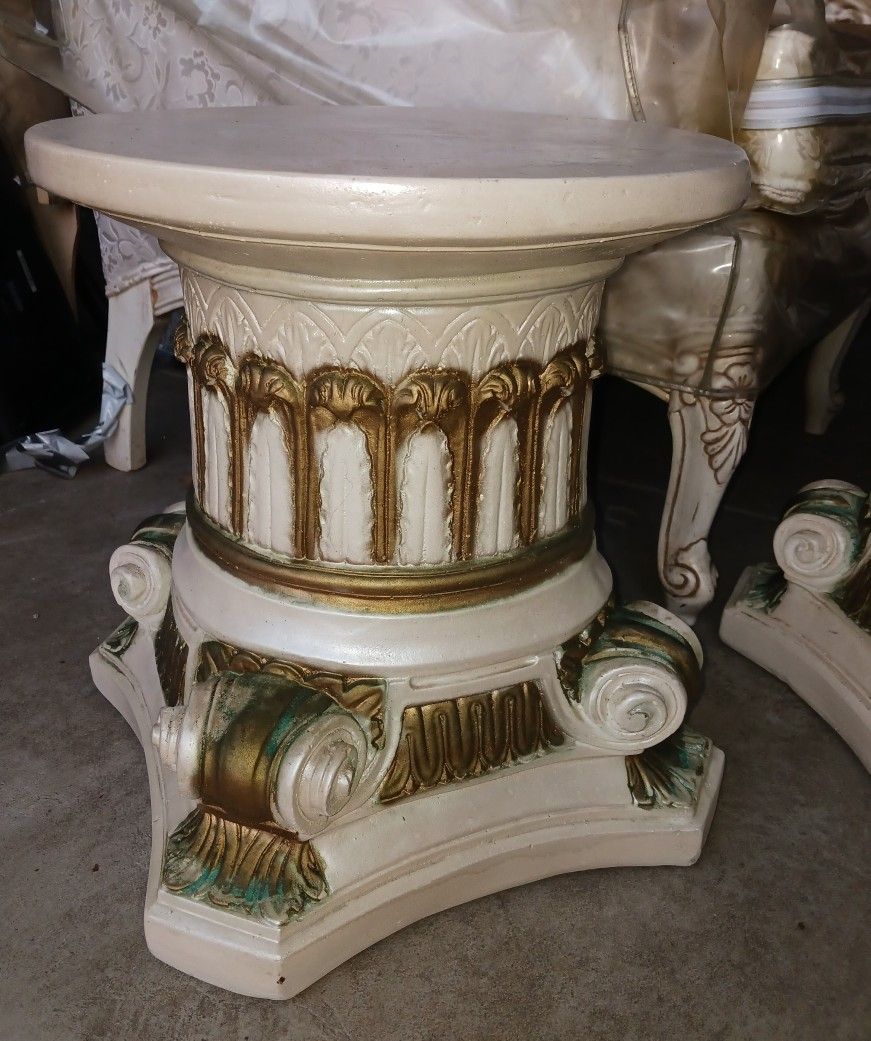 Mid Century French Provincial Rococo End Table Set - photo 2