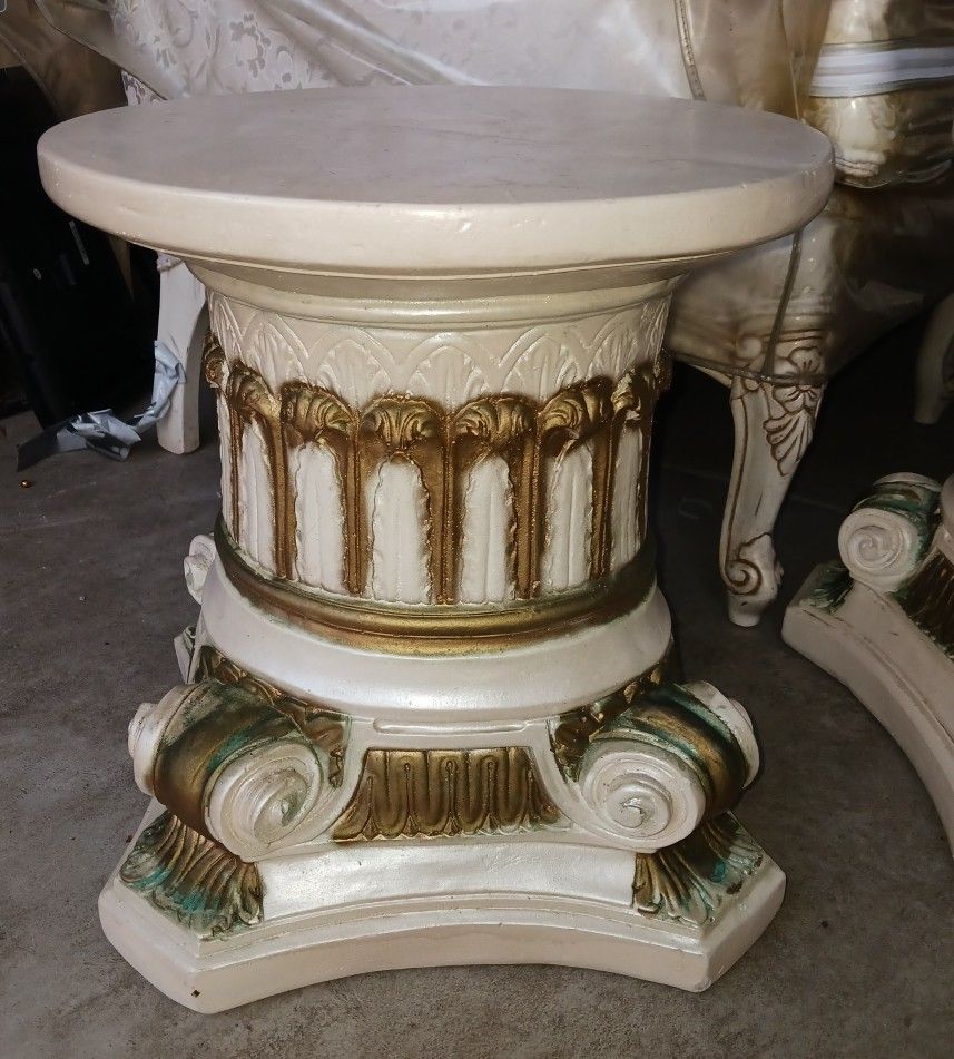 Mid Century French Provincial Rococo End Table Set - photo 3