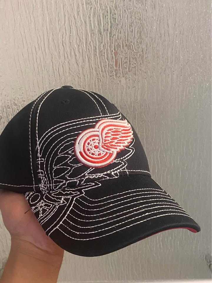 Vintage Reebok Fitmax NHL Red Wings Hat Blk Embroidered - photo 2