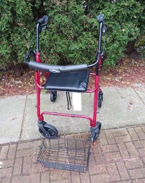 Invacare Aluminum Rolling Walker with Seat & Basket - photo 2