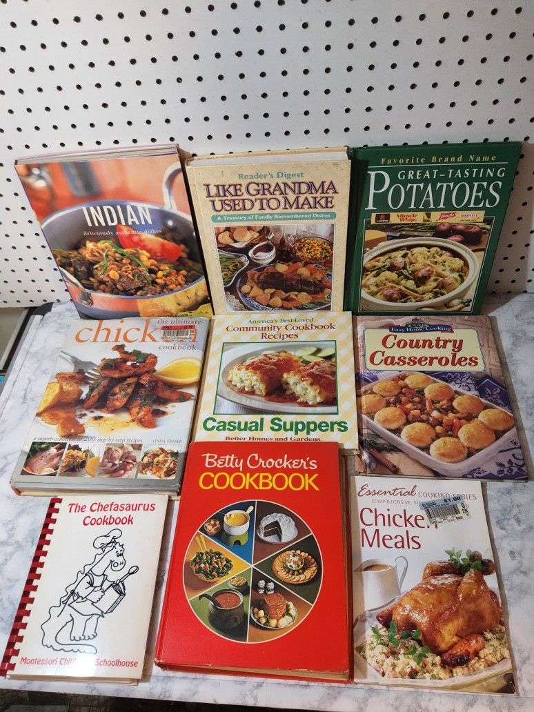 Vintage Cookbooks Lot - Betty Crocker & More