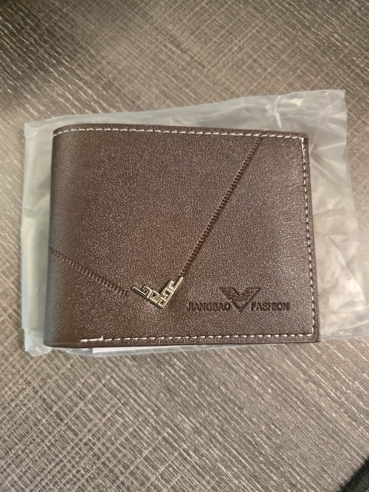 Slim Leather Wallet for Men RFID Blocking Bifold - photo 2