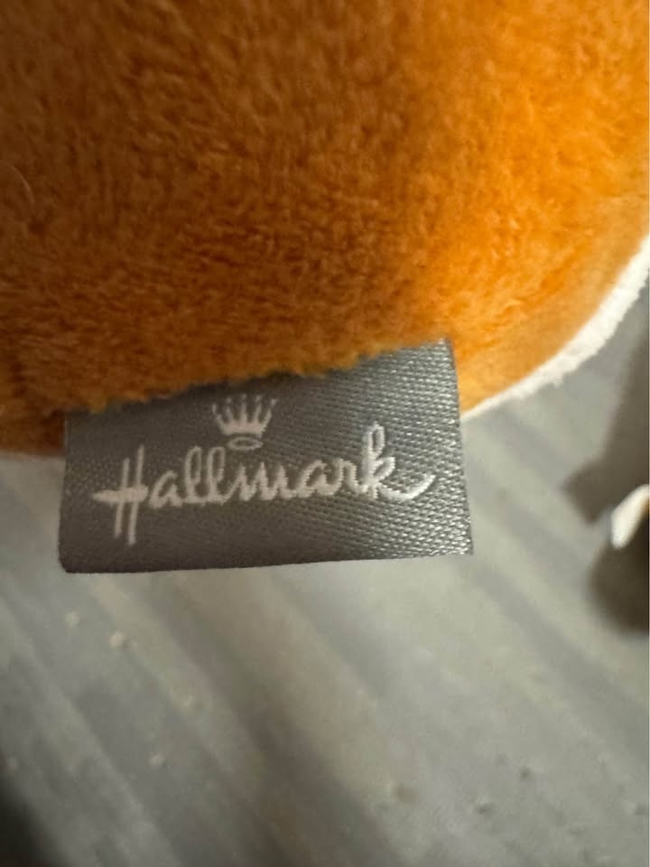Hallmark Better Together Cinnamon Roll & Orange Juice - photo 4