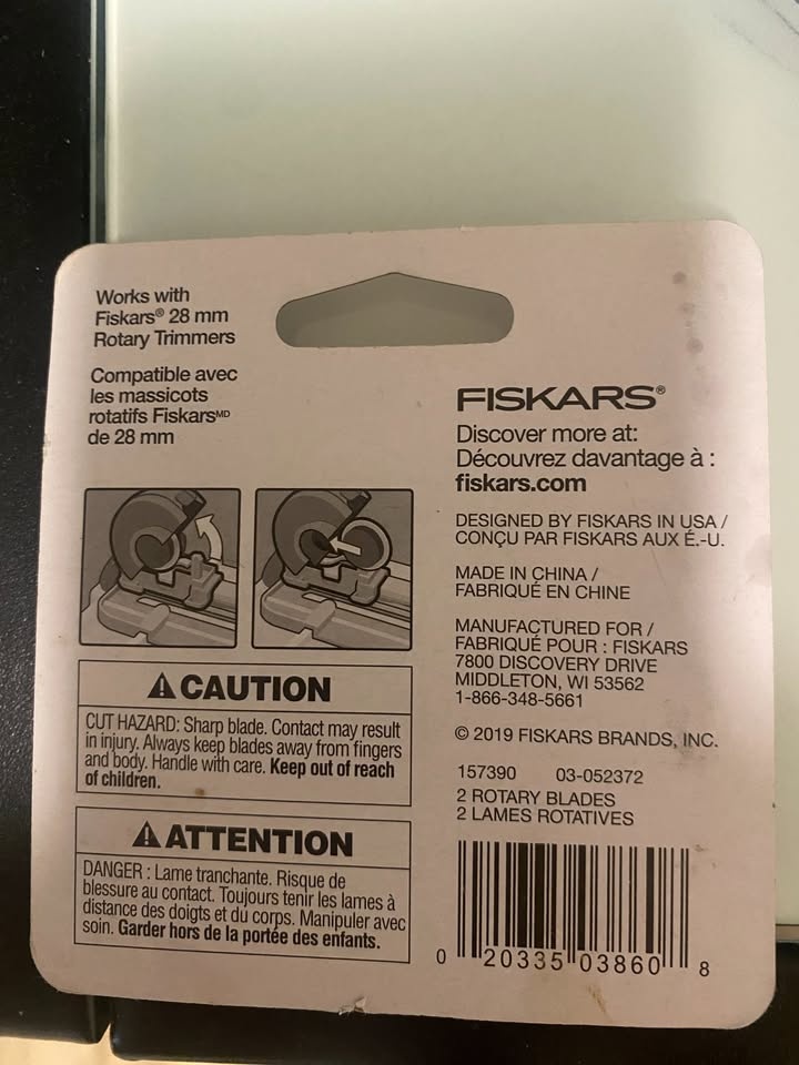 Fiskars 28 mm Rotary Trimmer Blades - 2-Pack - New - photo 2