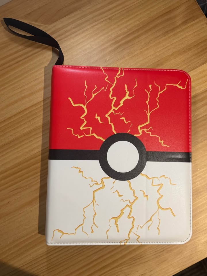Pokemon Card Binder - 900 Card Capacity (Brand New) - photo 3