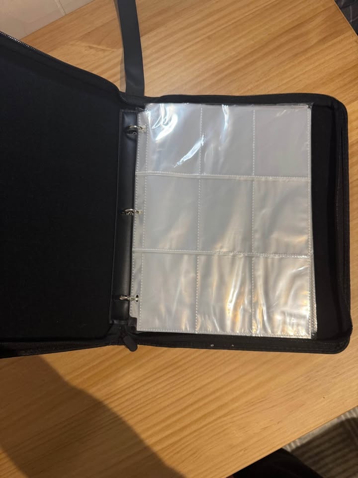 Pokemon Card Binder - 900 Card Capacity (Brand New) - photo 4