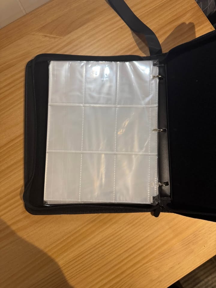 Pokemon Card Binder - 900 Card Capacity (Brand New) - photo 5