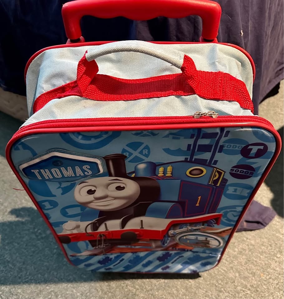 Thomas the Steam Engine Luggage - photo 2