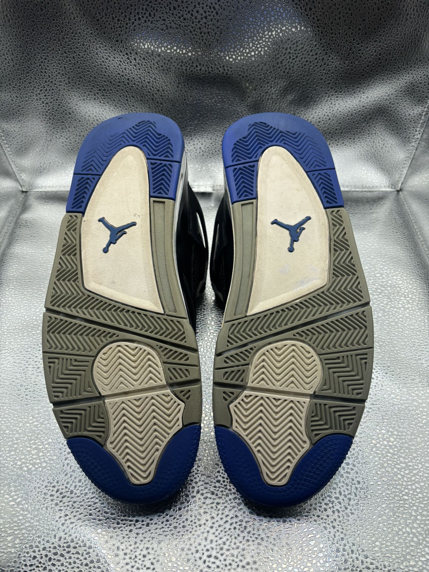 Air Jordan 4 Motorsports Alternate - photo 3