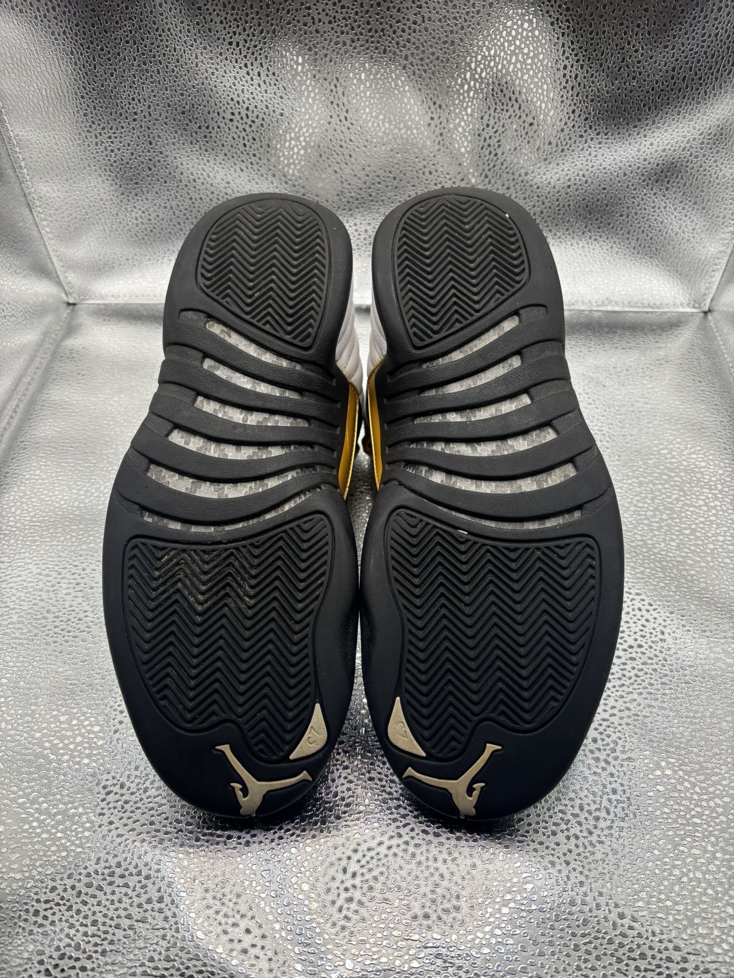 Air Jordan 12 Royalty Taxi - photo 3