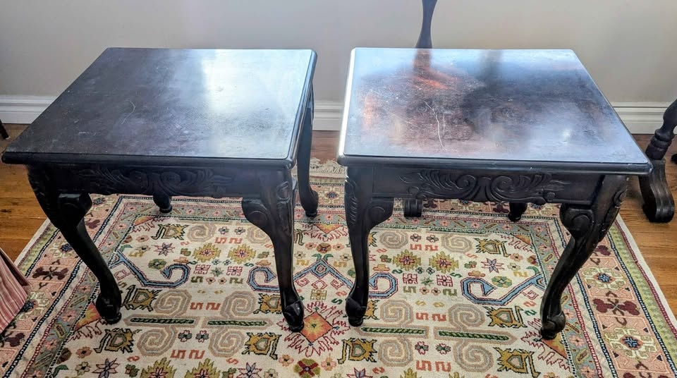 Pair of Vintage Dark Wood Coffee Tables - photo 2