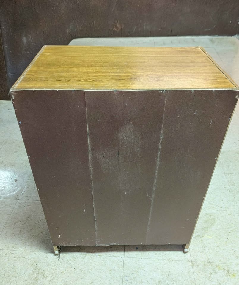 Sturdy Wooden Bookshelf - photo 4