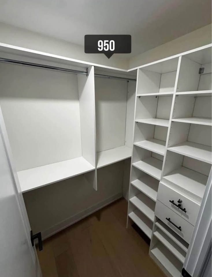 Walk-in closet / Reach-in closet / closet organizer - photo 5