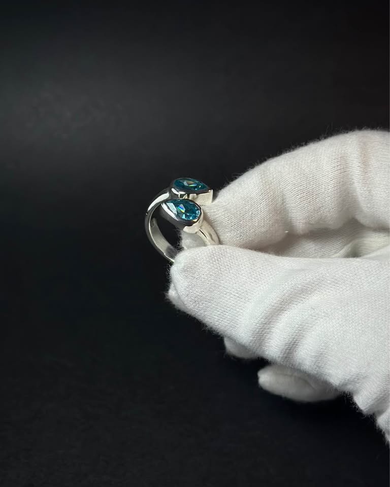 925 Sterling Silver Blue Glass Ring - photo 4
