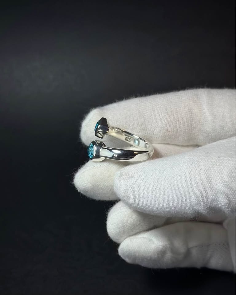 925 Sterling Silver Blue Glass Ring - photo 5