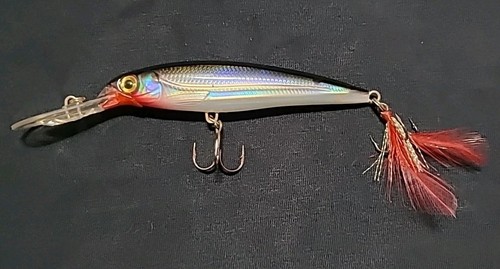 Rapala X Rap Extreme Action Slashbait 4.25” XR-Silver And Black