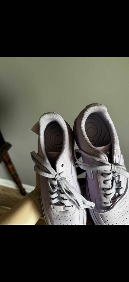 Nike Air Force 1 Low – Women’s 7.5 – Light Lavender – Worn Once - photo 3
