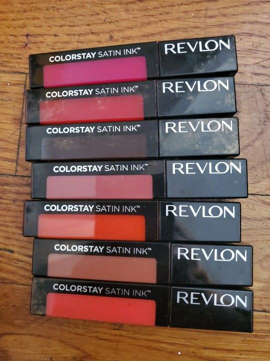 Revlon Makeup Bundle - photo 4