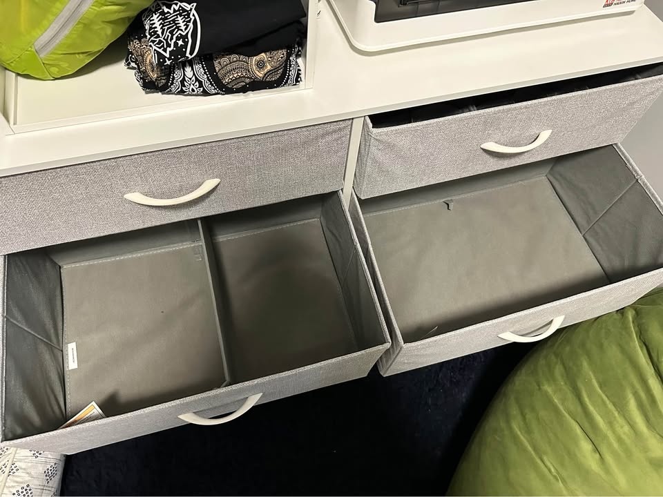 Moving Sale! Gray Fabric 6-Drawer Dresser - photo 3