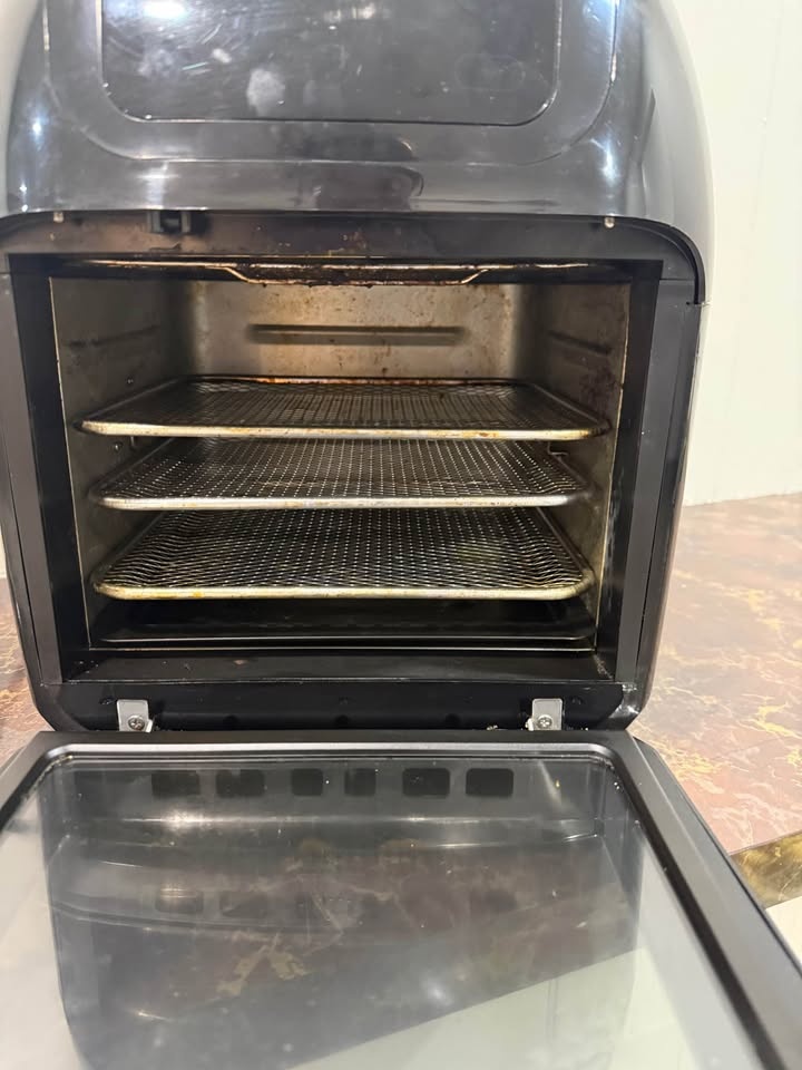 Chefman Digital Air Fryer Oven - photo 2
