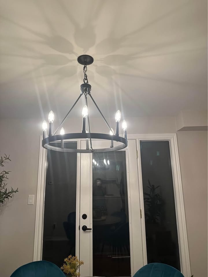 Modern Farmhouse Black 6-Light Chandelier