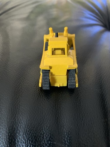 Yellow Bulldozer Cat 1979 Hot Wheels Diecast Car - photo 5