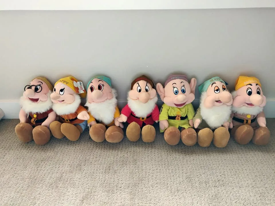 12" Snow White Plush Toys thumbnail
