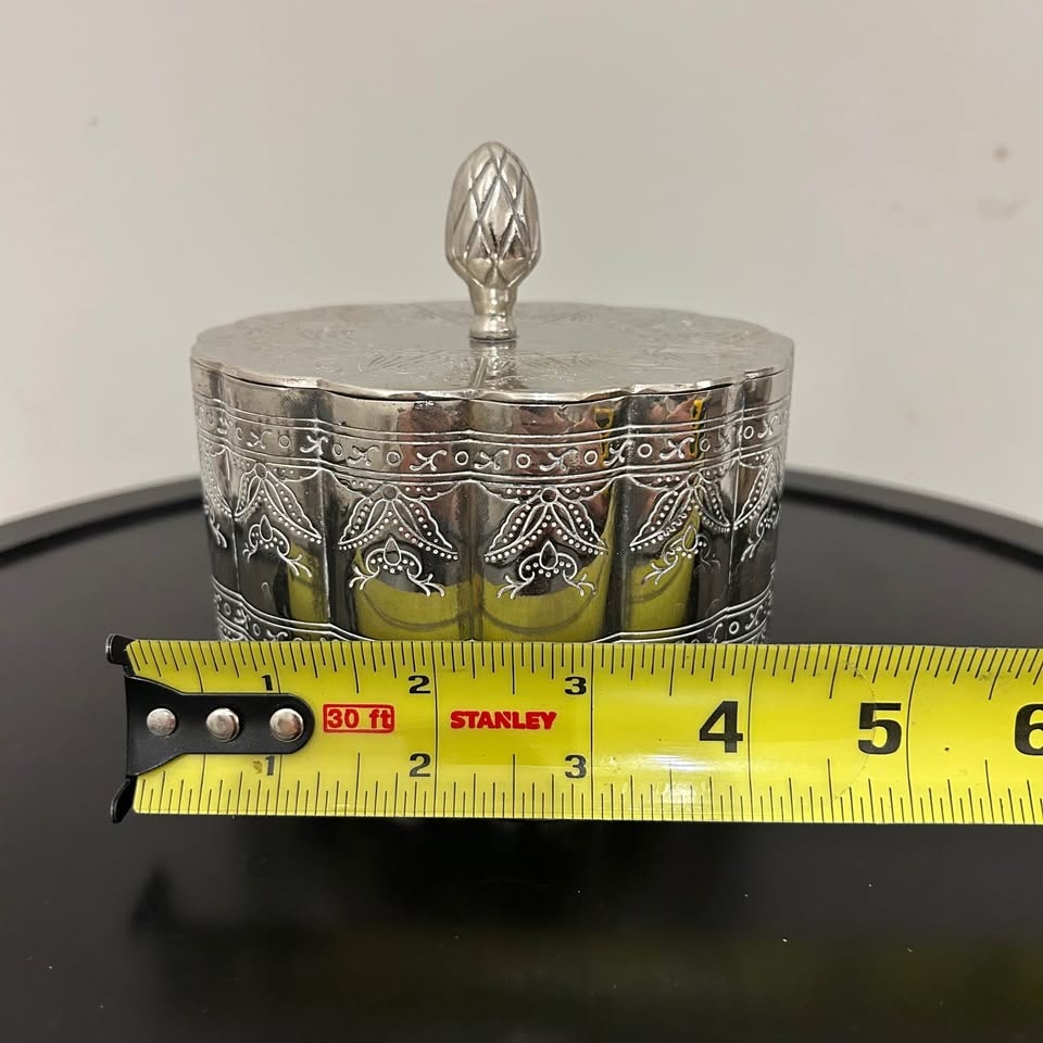Vintage Silver-Plated Ornate Trinket Box – Pinecone Finial & Flo - photo 4