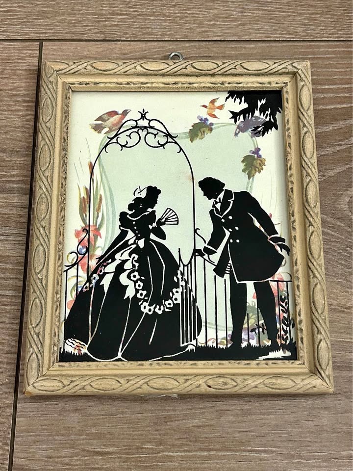 Vintage Reverse Painted Glass Silhouette – Victorian Courting Co