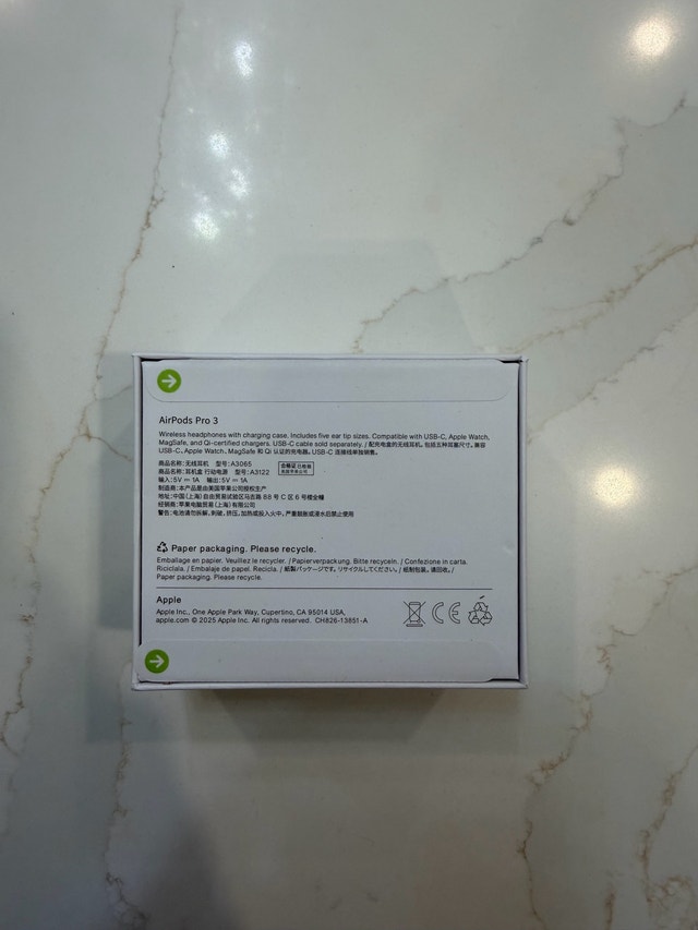 Brand New In Box AirPods Pro 3 - photo 2