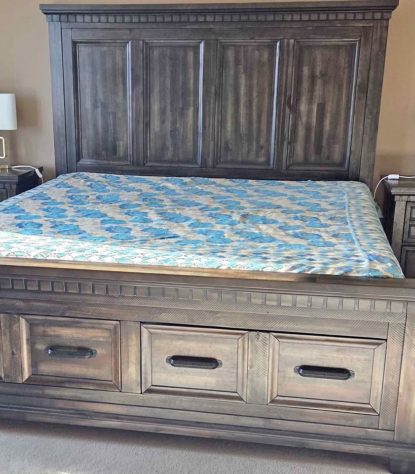 Solid Wood King Bed + 2 Nightstands (Ashley)