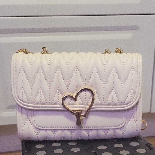 Chic Cream Crossbody Bag