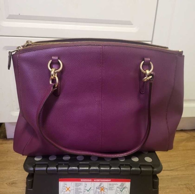 Coach Satchel - photo 3
