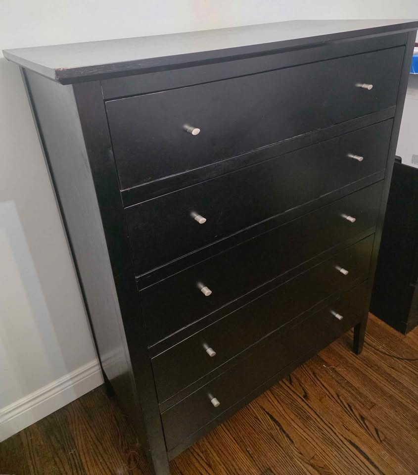 Price REDUCED!! Crate and Barrel Solid Wood - photo 2
